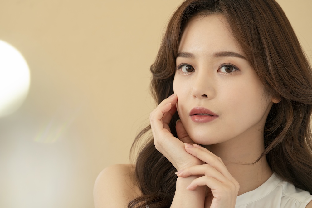 ゼロネイトとは？歯を削らない「新世代のラミネートベニア」の特徴・メリット・注意点を徹底解説